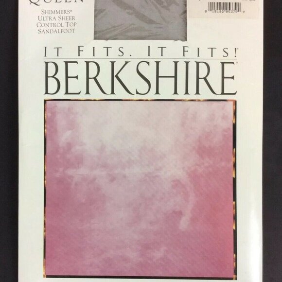 Berkshire Shimmers Pantyhose Queen 1X-2X Silver Control Top Sandalfoot 4412 - Picture 4 of 6